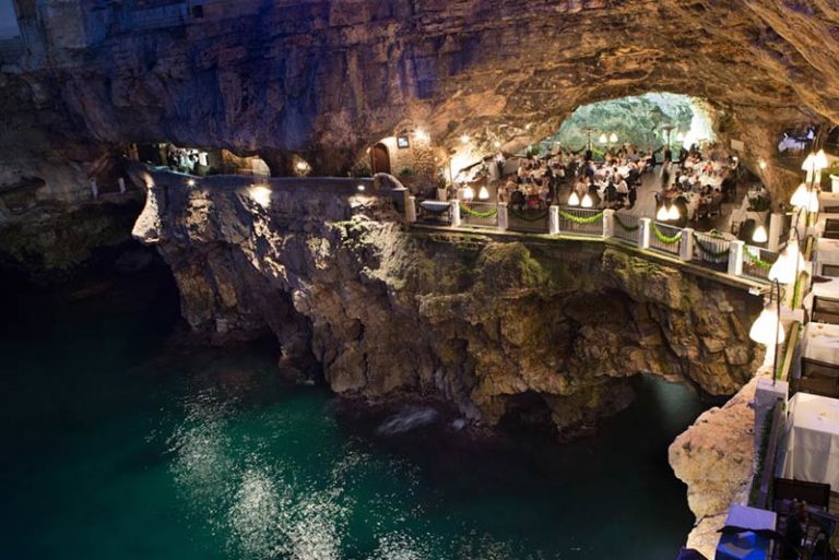 Wedding in Polignano a Mare | Wedding at Grotta Palazzese, Apulia