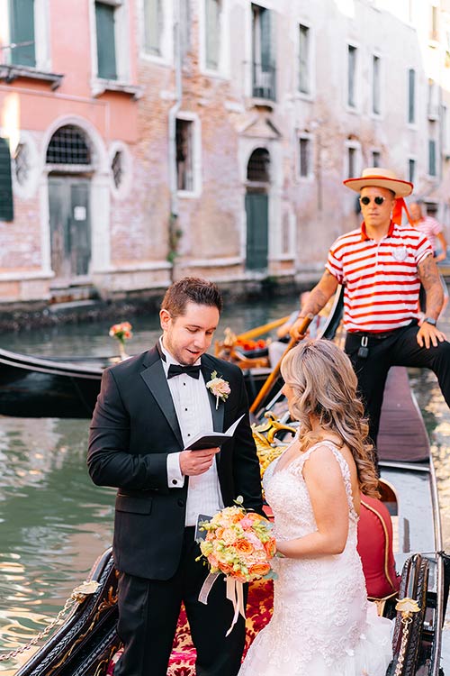 A Gondola Wedding: The Ultimate Romantic Experience in Venice